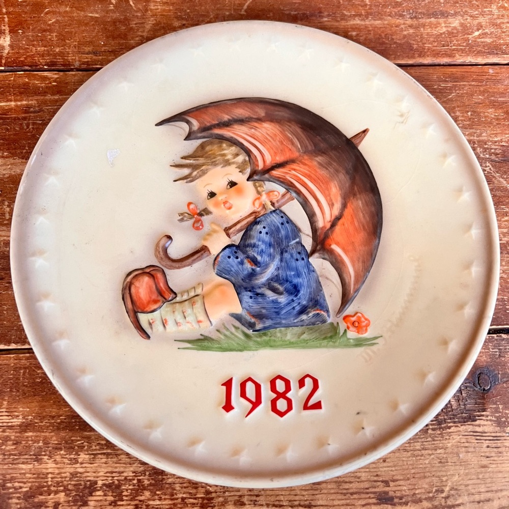 💚MJ Hummel 1982 annual plate